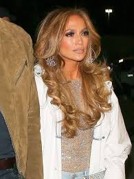 Dilara Ataman Adli Kullanicinin Jennifer Lopez Panosundaki Pin