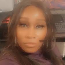 2 Chainz Heated None Of His Friends Came To Support His Food Drive (swipe)  🤦🏾‍♂️😤🦃