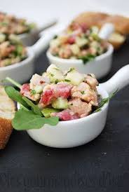 Tartare De Saumon A La Pomme Verte Et Aux Fraises Tartare De Saumon Recettes De Cuisine Pomme Verte