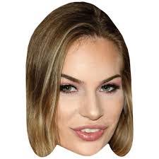 Sydney Cole's Instagram, Twitter & Facebook