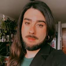 Loreto Lopez's Instagram, Twitter & Facebook