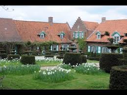 Autumn cottage magazine fall decorating market finds garden pleasures artisans. My French Country Home Magazine Issue N 2 March April 19 Youtube