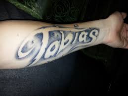 Weitere ideen zu kindernamen tattoo, tätowierungen, tattoos mit namen. Killiro Namen Meiner Kinder Tattoos Von Tattoo Bewertung De