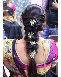 Image May Contain One Or More People And Closeup Diy Wedding Hair Indian Bridal Hairstyles Indian Wedding Hairstyles