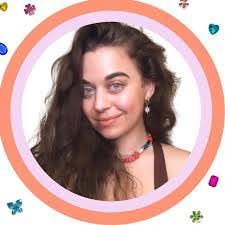 Erin Monahan's Instagram, Twitter & Facebook