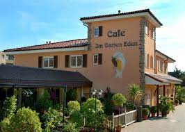 Café im garten eden zeppelinstr. Startseite Cafe Und Blumen Im Garten Eden