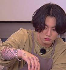 Jungkook Arm Tattoo Bts In 2021 Jungkook S Hand Jungkook Arm Tattoo Jungkook Arm
