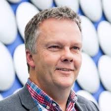 It's been a couple of months now since I launched Elston & Son , and as we  fast approach Christmas, I'm still busy packing boxes and wondering just  how much cheese do