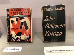 Der erste entwurf sagte hitler, beeinflusst von gerhard wagner, nicht zu. Padagogik Und Erziehung Im Nationalsozialismus School For Barbarians 2 2 Erikamann