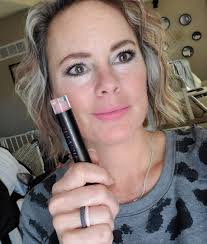 At what age did you notice your lips started thinning?