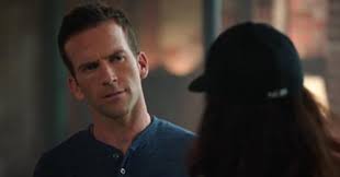 Alors, ses coéquipiers listent le nombre de ses. Ncis New Orleans Recap 1 24 17 Season 3 Episode 12 Hell On The High Water Celeb Dirty Laundry