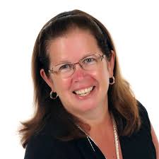 Julie Stiffler's Instagram, Twitter & Facebook