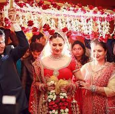 Welcome to divyanka tripathi's official fb page | twitter Top 10 Mesmerizing Latest Hd Wallpapers Of Divyanka Tripathi Divyanka Tripathi Wedding Wedding Story Bridal Photography