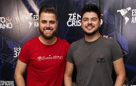Chão de estrelas, musicas mais tocadas, ferrugem, zezinho, netos, geladinhos gourmet, pagode, riscos, mensagens. Ze Neto E Cristiano Cantam O Romance Sertanejo Em Show Ofuxico