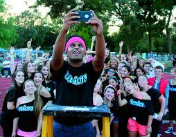 Birds Eye View Photography People Photo By Amy Pebley Saugus High School Saugus California Emotion Strong Center Of Interest Bird S Eye View Yearbook Photos Saugus High School Photo