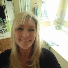 Dana Bonham's Instagram, Twitter & Facebook