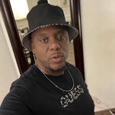 Glenn Herrera's Instagram, Twitter & Facebook