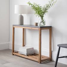 A Simple Stylish And Modern Console Table That Will Grace Any Entrance Hall Hallway Loun Oak Console Table Modern Console Tables Scandinavian Console Tables