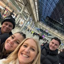 A different and amazing view of Leeds last night, from our paddle boards at  #leedslight Thank you to everyone who waved as we passed by and thanks to  Leeds Dock Paddle Boarding (