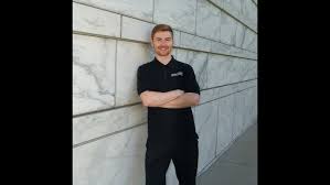 "Building Resilient Athletes: Turning Challenges into Transformative Growth  with Dan Stowell"