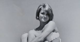  15 Amazing Photos Of Patti Chandler Swanty Gallery