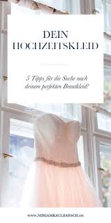 Jedes mädchen bei ihrer hochzeit will elegant aussehen und vor allem originell. 5 Tipps Zur Hochzeitskleid Suche Miriam Kaulbarsch Fotografie Hochzeitskleid Hochzeit Brautkleid