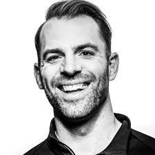 Jill Lynch's Instagram, Twitter & Facebook