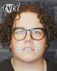 Woah, I finally started a page to share my art on??!! * * * These lovely  pics from: @ w0rn0ut