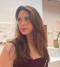 Alana Bird's Instagram, Twitter & Facebook