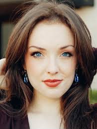 Lea Hubert's Instagram, Twitter & Facebook