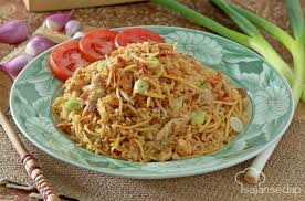 Nah penjual nasi goreng mengikuti juga mengikuti kebiasaan tersebut. Menyantap Nasi Goreng Magelangan Bisa Setiap Saat Di Santap Malam Hari Atau Di Pagi Hari Sama Enaknya Nasi Goreng Yang Tampil Kompl Makan Malam Resep Masakan