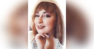 Leslie Lankford's Instagram, Twitter & Facebook