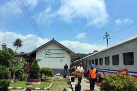 We did not find results for: Dari Balik Pagar Stasiun Jalancerita