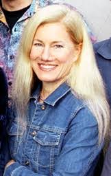 Ann Mcnamee's Instagram, Twitter & Facebook