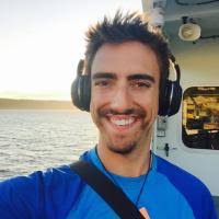 Alex Wren's Instagram, Twitter & Facebook