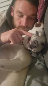 She loves when dad does her dental checks 🤣