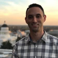 Is it normal for the RT 590 to smoke after shutdown?