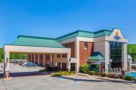 The property also boasts breakfast. Comfort Inn Douglasville Comfort Inns Douglasville Six Flags Over Georgia Atlanta