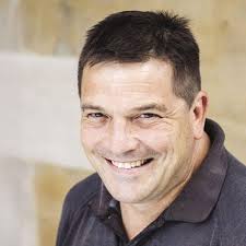 Living Christ in community by churchgrowthtrust