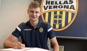 This is the shirt number history of pawel dawidowicz from hellas verona. Pawel Dawidowicz Latem Zmieni Klub Moze Trafic Na Wyspy Brytyjskie