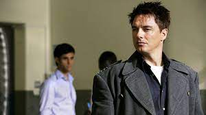 On the weakest link doctor who special, the host grilled john barrowman (jack harkness) and got him to sing the doctor who theme song, with some help from. Doctor Who Cuts John Barrowman From Time Fracture Show