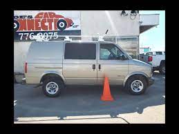 2001 GMC Safari Cargo Van 111.2 WB RWD