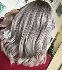 I love covering the gray at a level 6 and then adding really pale, level 9 highlights.this depth will not only make her look younger but also create the illusion of thicker, more voluminous hair. don't just paint the hair. The Hottest Shades And Highlights For Gray Hair It S Rosy