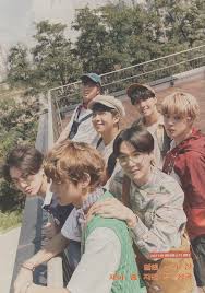 The classical story of youthful love is banned from being broadcasted on south korean television. ð˜¾ð™¤ð™¢ð™¢ð™– Slow On Twitter Bts Lockscreen Bts Wallpaper Foto Bts