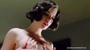 Kate Beckinsale Nude Scenes 
