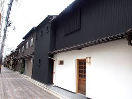 House Vacation Rental In Kyoto From Vrbo Com On Takasegawa River Between Shijo And Gojo Streets Viaggio