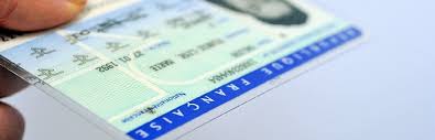 En pratique, certaines administrations refusent de procéder au renouvellement des cartes de plus de 10 ans mais n'ayant pas encore atteint 15 ans. Carte Nationale D Identite Ou Passeport