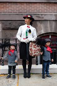 4.6 out of 5 stars 21. Mary Poppins Family Halloween Costumes Casa De Fallon