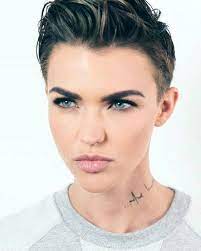 Pin By Hannah Sheldon On Ruby Rose Ruby Rose Haircut Ruby Rose Hair Ruby Rose