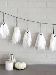 75 Gruselige Ideen Zum Gespenster Basteln Halloween Selber Machen Diy Halloween Dekoration Und Halloween Basteln Mit Kindern